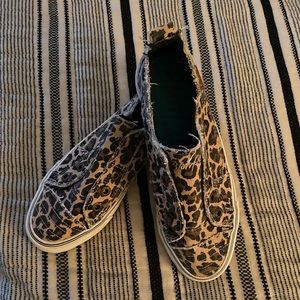 Blowfish cheetah print shoes